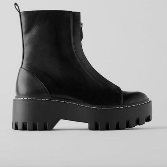 Zara Chunky Heel Ankle Boot With Zip - Picture 2 of 4